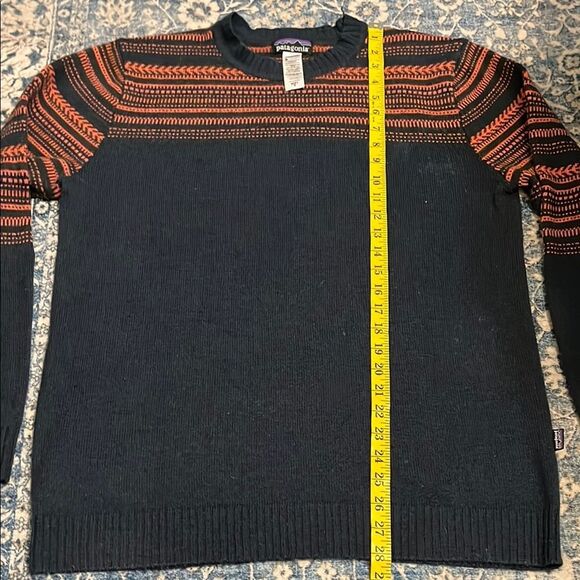 Patagonia Lambswool Blend Blue Orange Design Pullover Sweater Modern Gorpcore - Picture 11 of 11